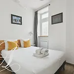 Roxane, 2 Dont En Souplex 14e Paris